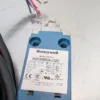 Micro Switch NGCMB50AX32C Compact Limit Switch Honeywell - Image 3