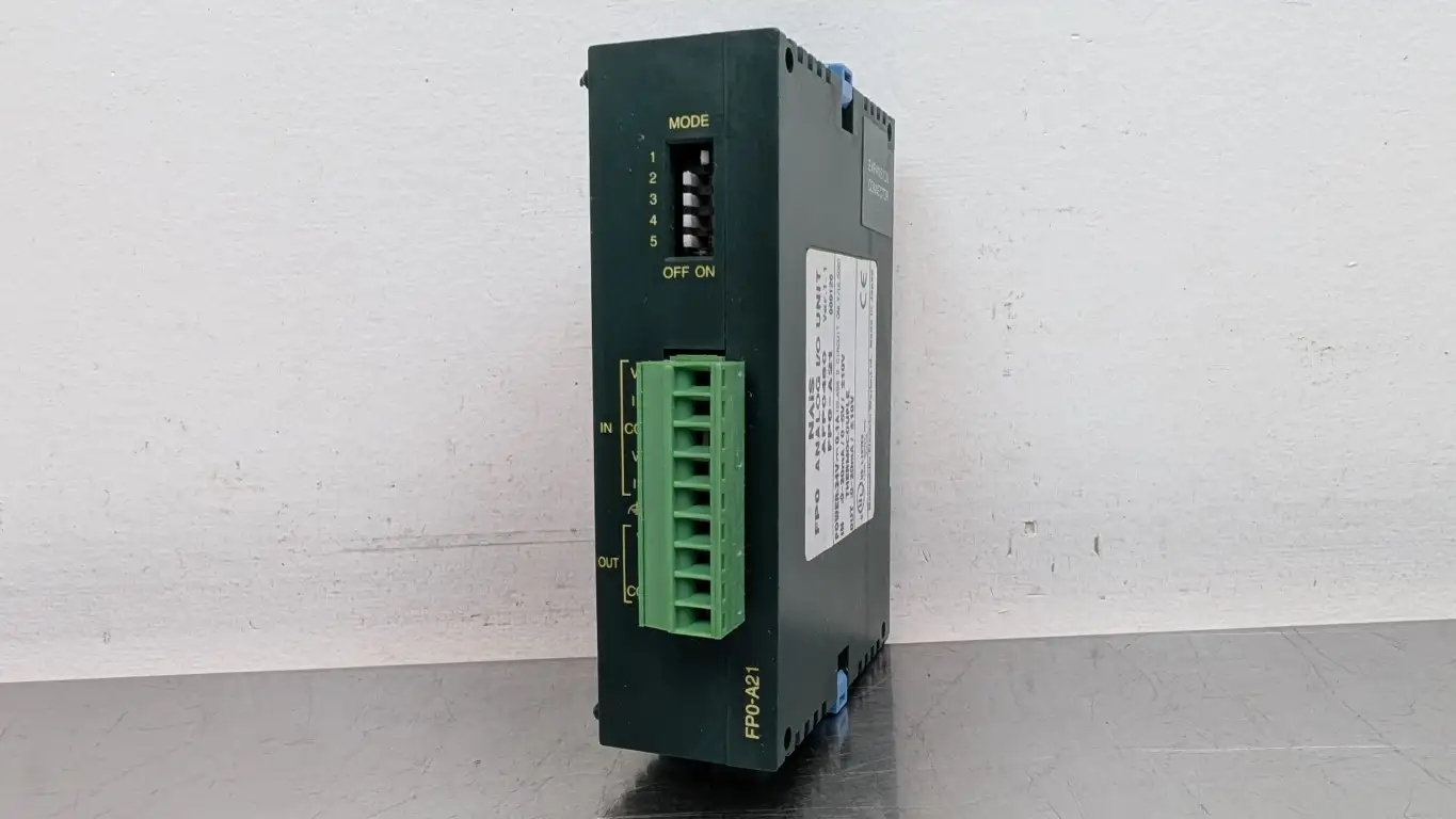 NAiS FP0-A21 Analog I/O Unit AFP0480 Ver 1.1 24VDC 0.1A