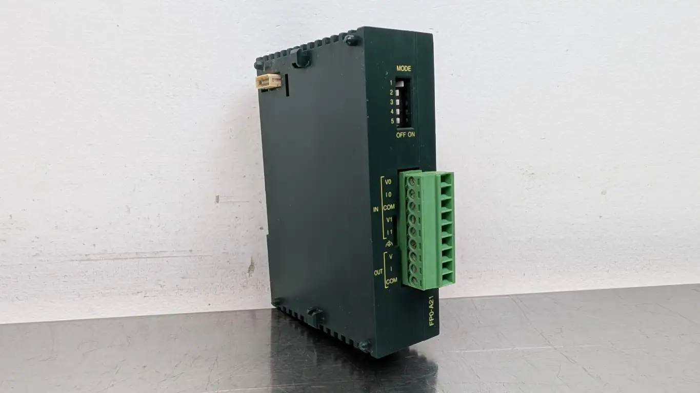 NAiS FP0-A21 Analog I/O Unit AFP0480 Ver 1.1 24VDC 0.1A - Image 2