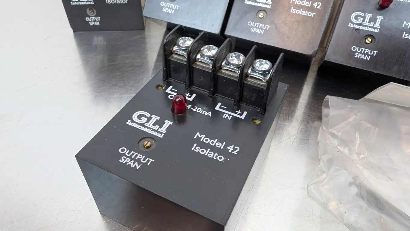 6 Pack GLI International 42 Isolator - Image 2