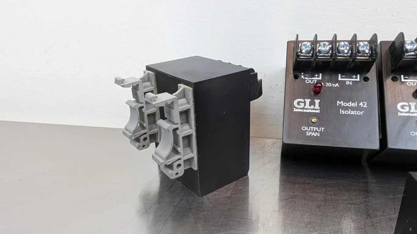 6 Pack GLI International 42 Isolator - Image 4