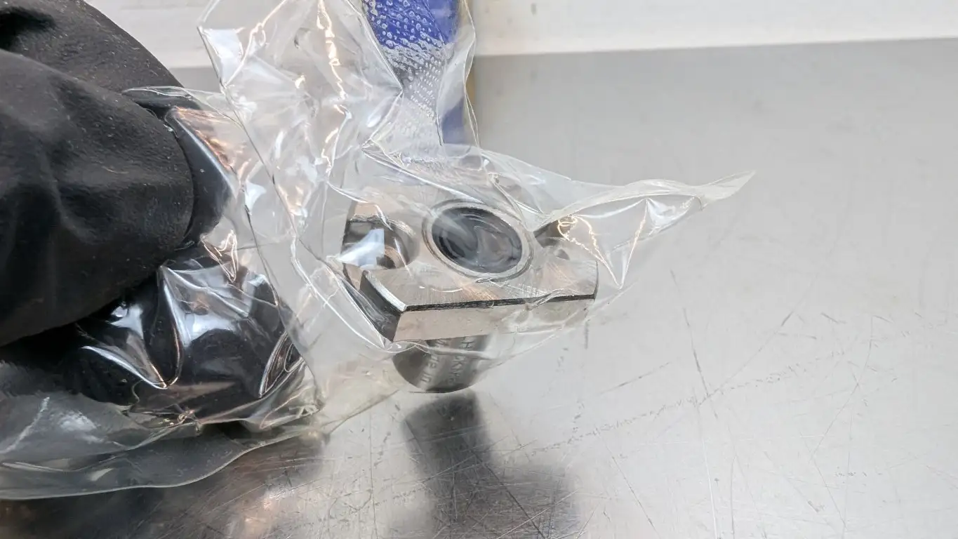 MiSUMi LHCKM6 Flange Type Linear Bushing for 6mm ID 10mm OD x 19mm Long - Image 2