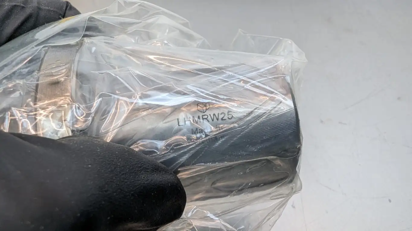 MiSUMi LHMRW25 Center Flanged Linear Ball Bearing 25mm ID 40mm OD x 112mm Long - Image 4