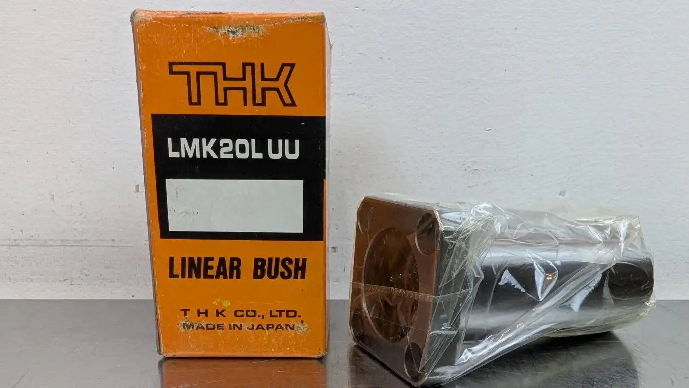 THK LMK20L UU Linear Ball Bearing 20mm ID 32mm OD x 80mm Long