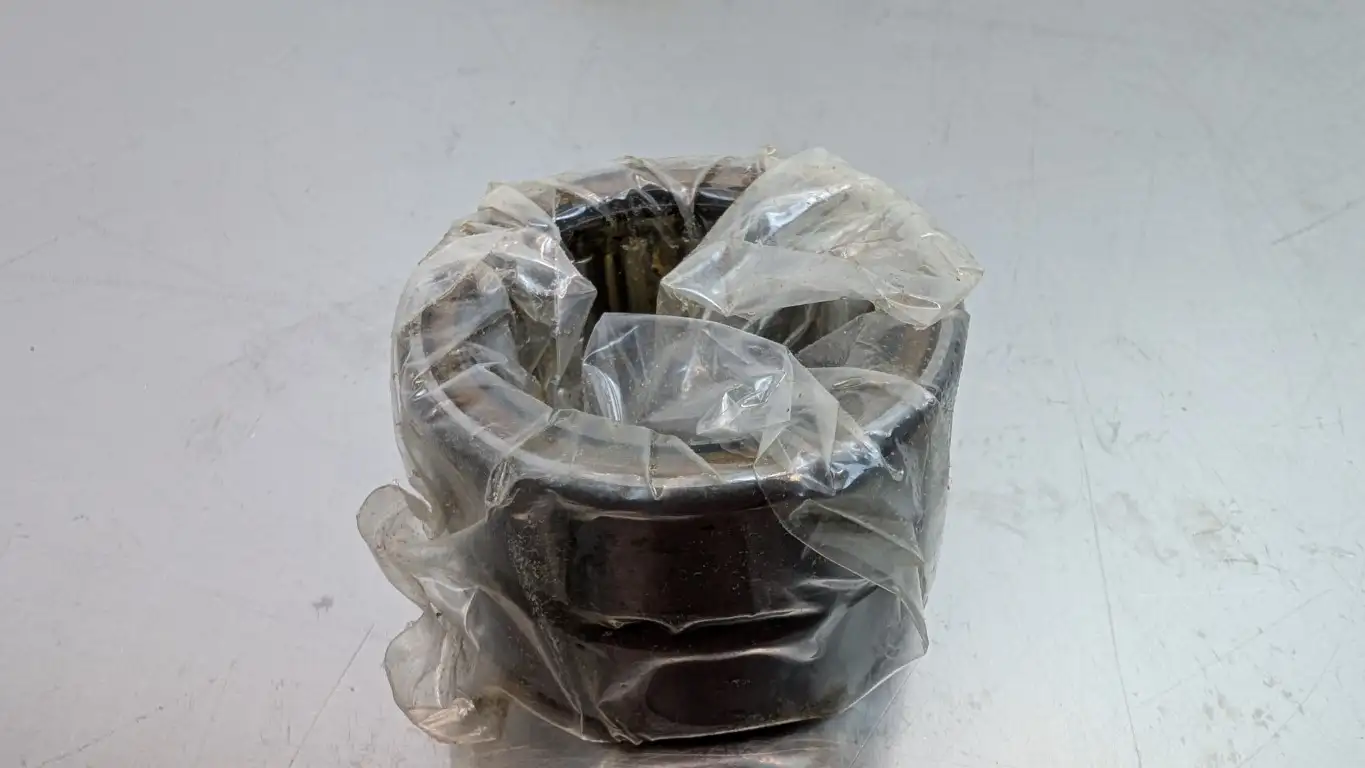 McGill MR 22 SS Needle Roller Bearing 1.3750" ID 1.8750" OD 1.25" Wide - Image 2