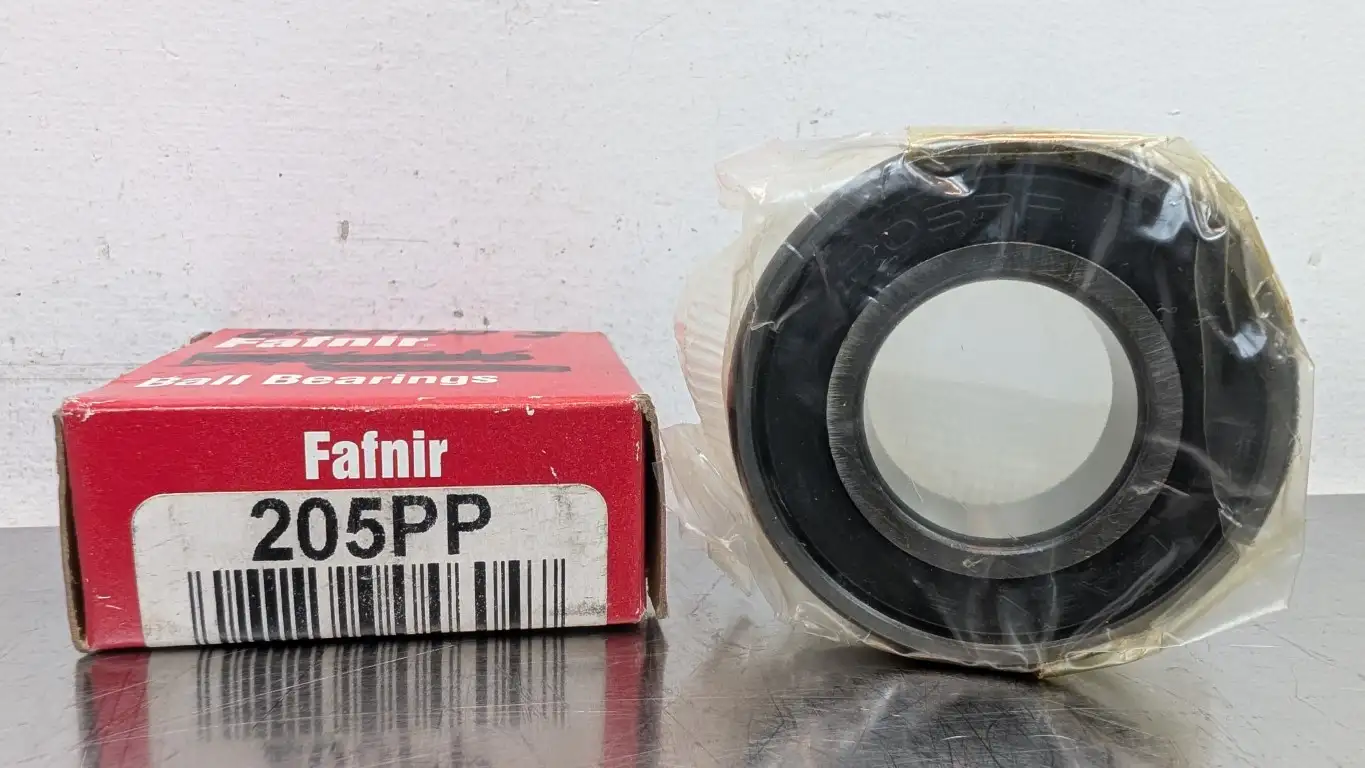 Fafnir 205PP Deep Groove Ball Bearing 25mm ID 52mm OD 15mm Wide