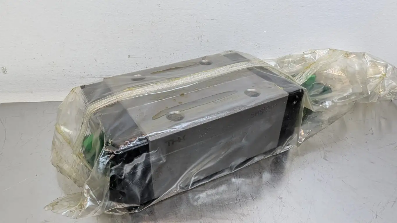 THK SHS45V1SS Linear Guide Block Bearing 45mm Rail ID 86mm OD x 140mm Long