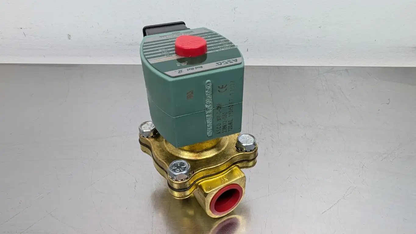 Asco SC8210G094 Solenoid Valve 1NC 120VAC Coil 1/2" 120VAC 2W - Image 3