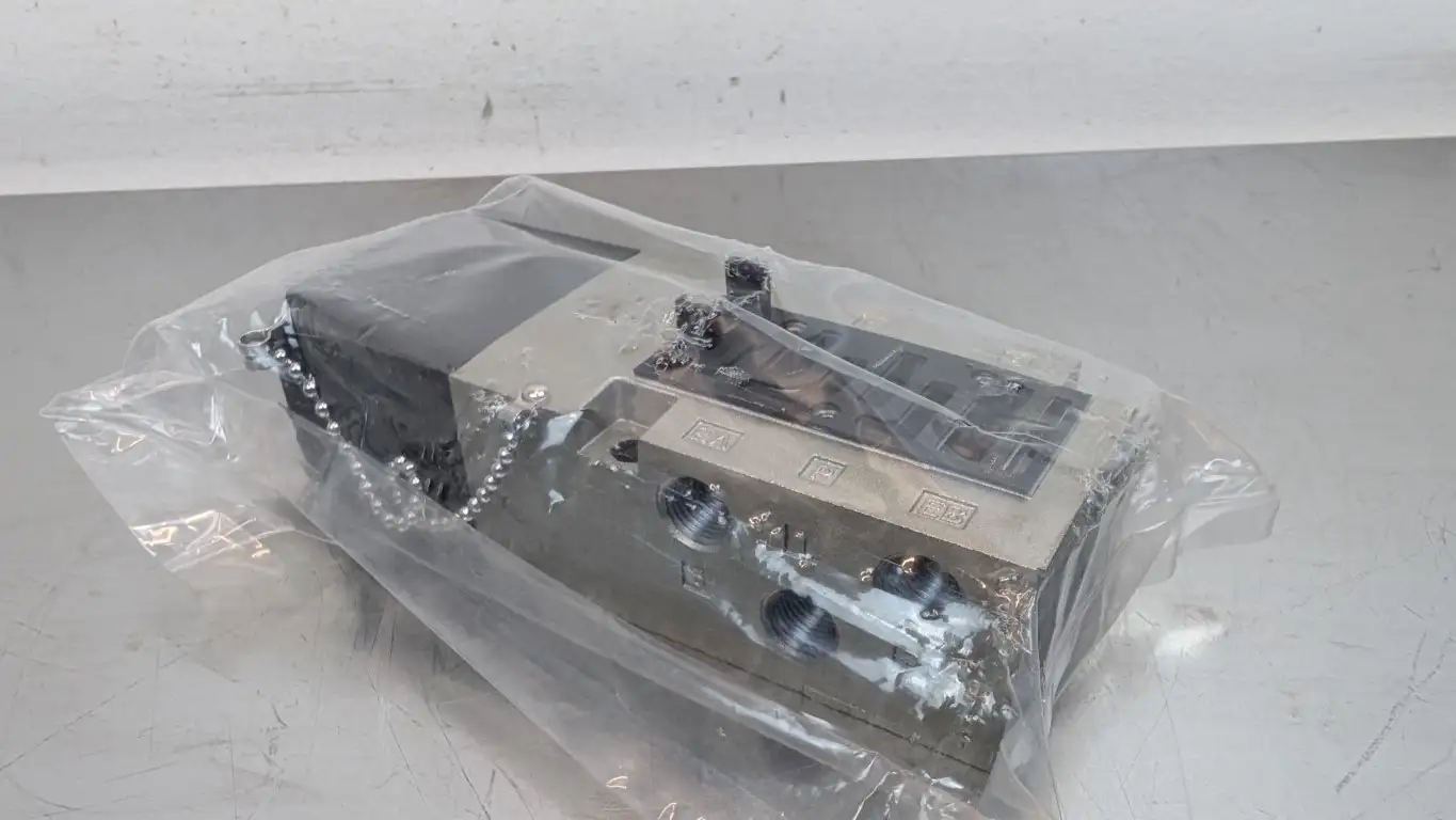 SMC SPF0191-01 Valve Subplate - Image 2