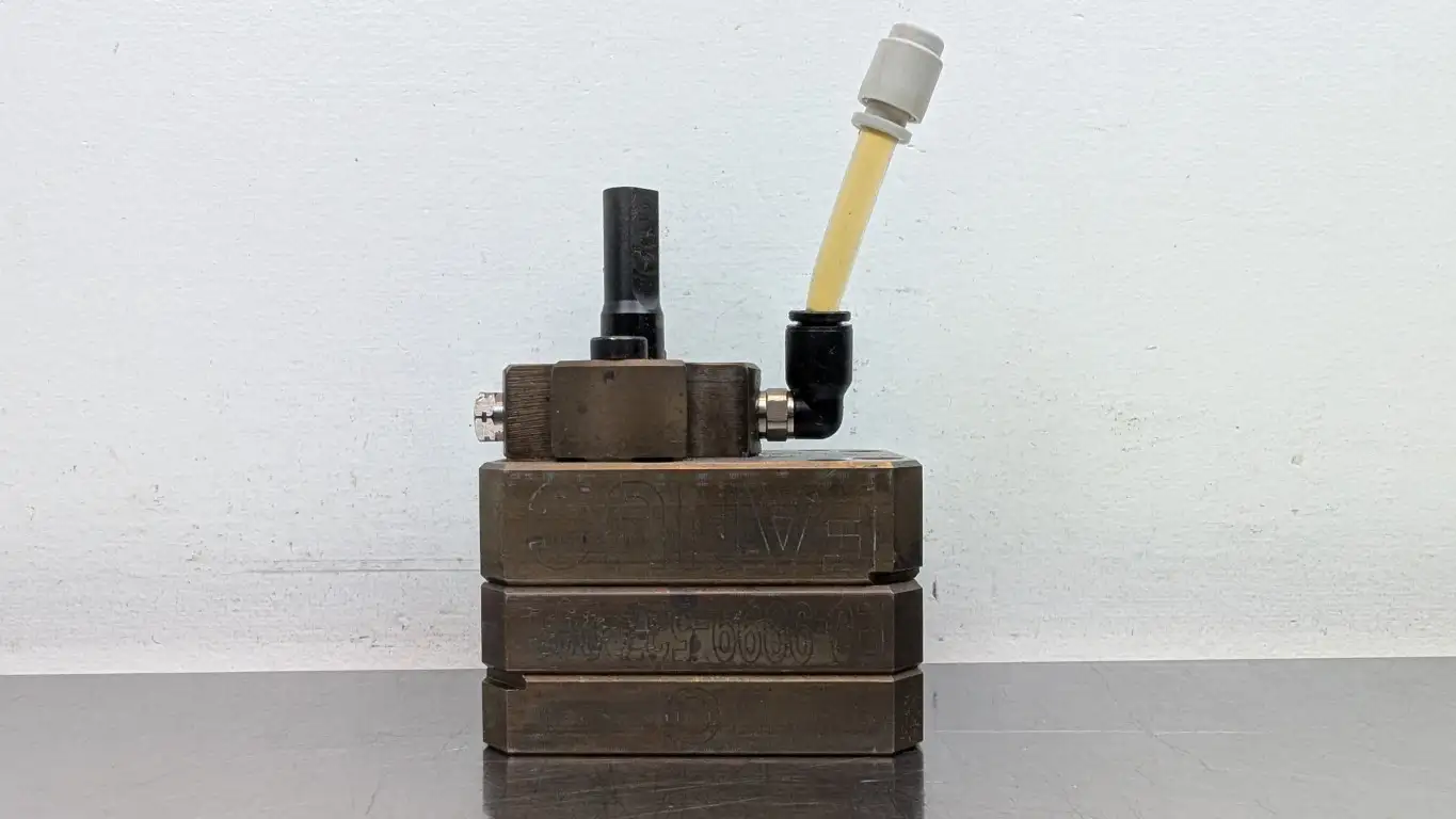 Fanuc EO-9999-527-000 Gear Pump BPB-6391 Zenith Pumps