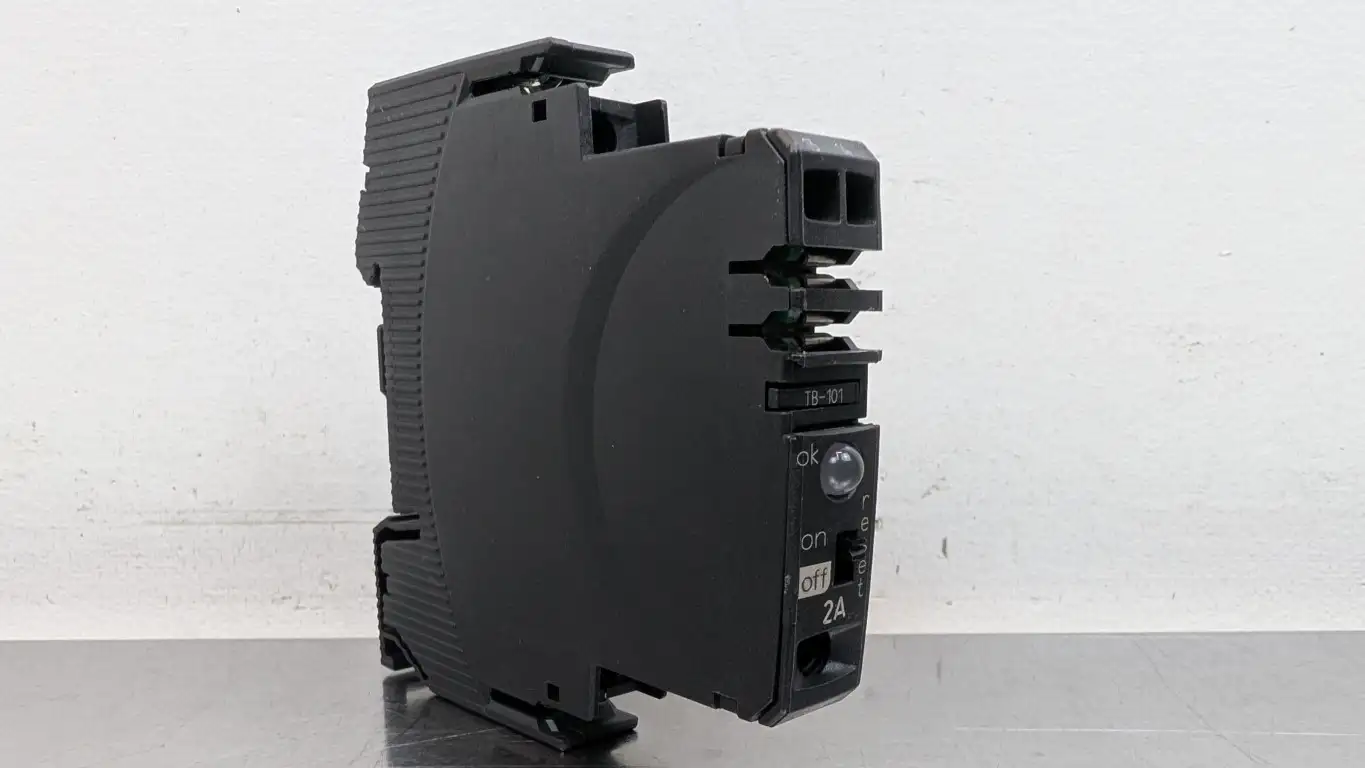 Phoenix Contact EC-E1 Electronic Circuit Breaker 1 Pole 24VDC 2A - Image 3