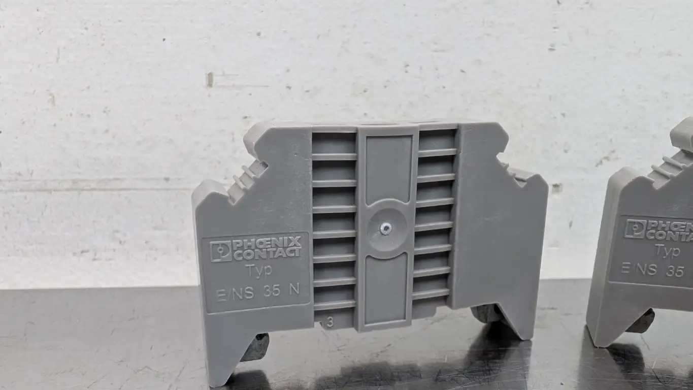 2 Pack Phoenix Contact E/NS 35 N End Clamp - Image 3