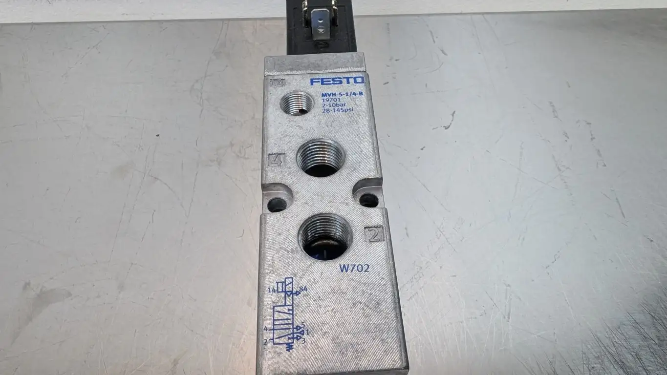 Festo MVH-5-1/4-B Solenoid Valve 19701 24VDC Coil 1/4" 2.5W - Image 4