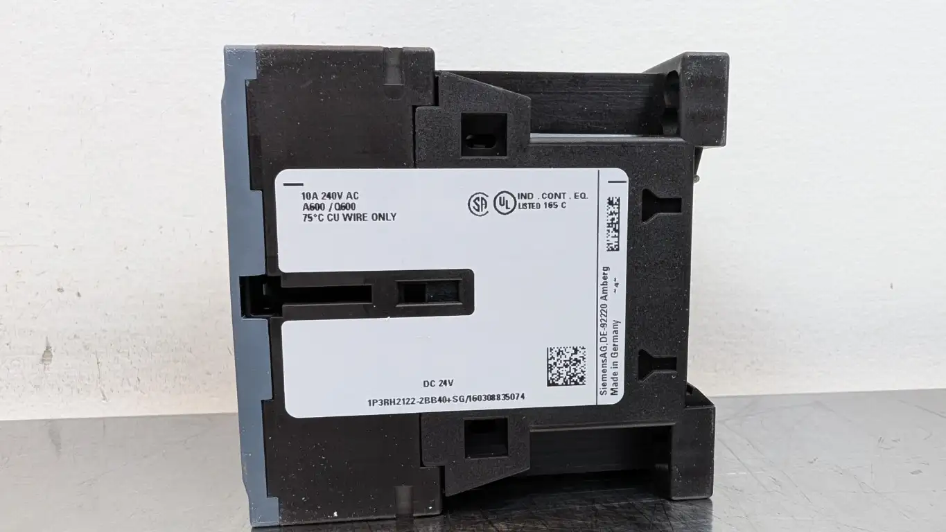 Siemens 3RH2122-2BB40 Contactor Relay 2NO 2NC 24VDC Coil 230VAC 10A - Image 3