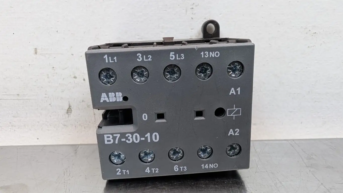 ABB B7-30-10 Contactor 1NO 24V Coil 600VAC 16A