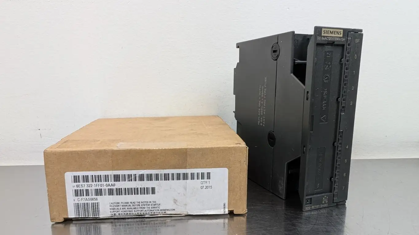 Siemens 6ES7322-1FF01-0AA0 Digital Output Module Simatic S7-300 8DO