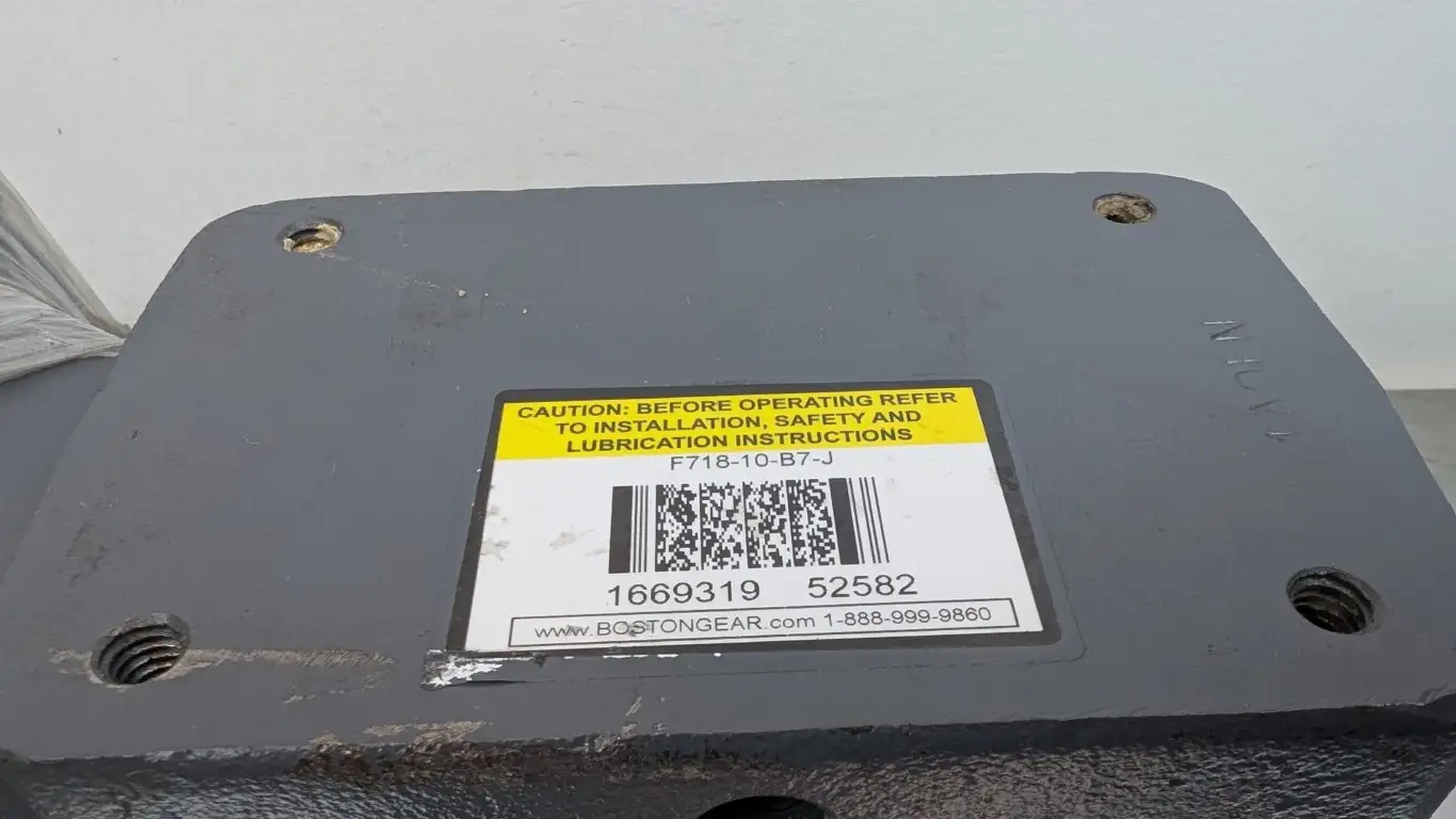 Boston Gear F718-10-B7-J Speed Reducer Input 1.61HP Output Torque 536 Lb In 10:1 1750 RPM - Image 3