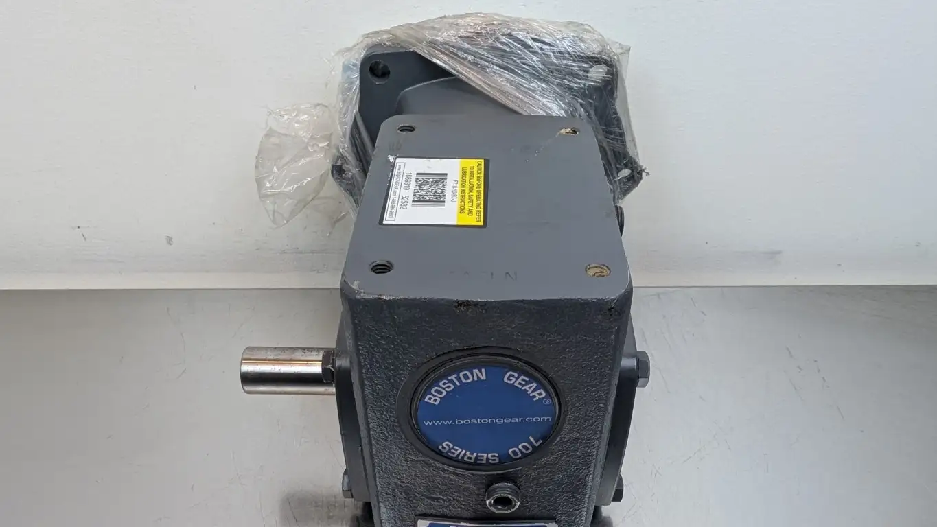 Boston Gear F718-10-B7-J Speed Reducer Input 1.61HP Output Torque 536 Lb In 10:1 1750 RPM - Image 4