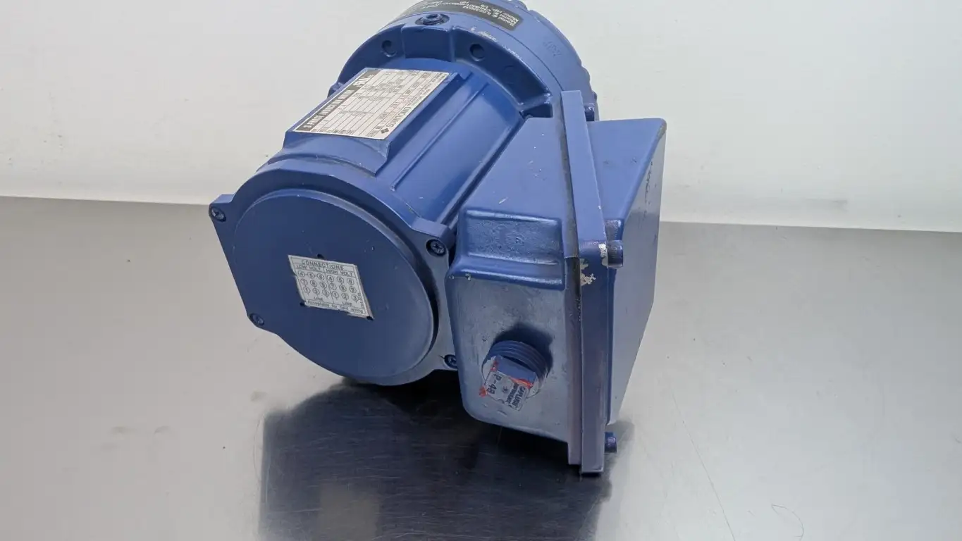 Sumitomo CNHM01-6085YC-71 Gearmotor PA172666 1/8HP 71:1 24.6 RPM - Image 4