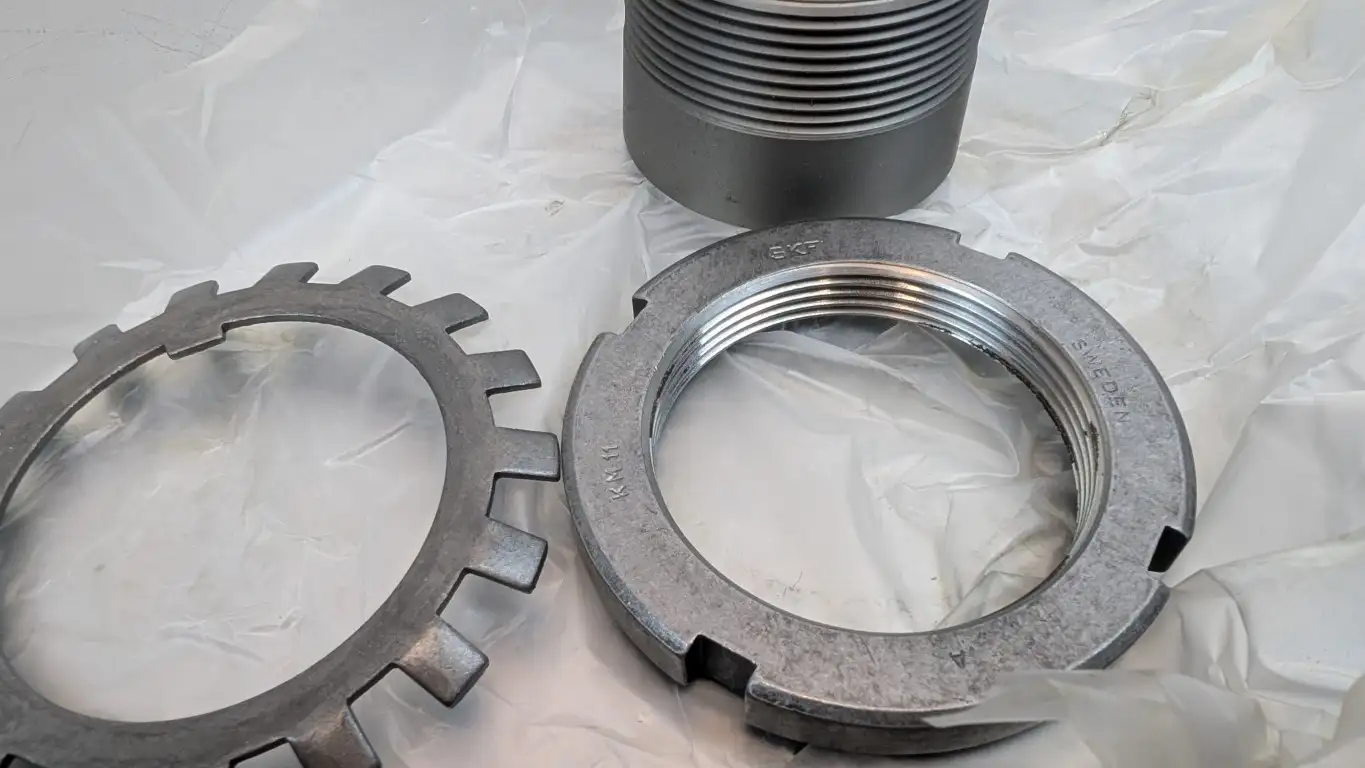 SKF H 211 Adapter Sleeve H211 50mm ID x 37mm Long M55x2 Thread Size - Image 2