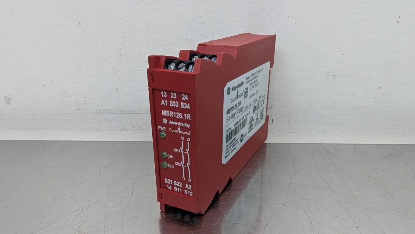 Allen-Bradley 440R-N23120 Safety Relay MSR126.1R Ser A 24V AC/DC 4W