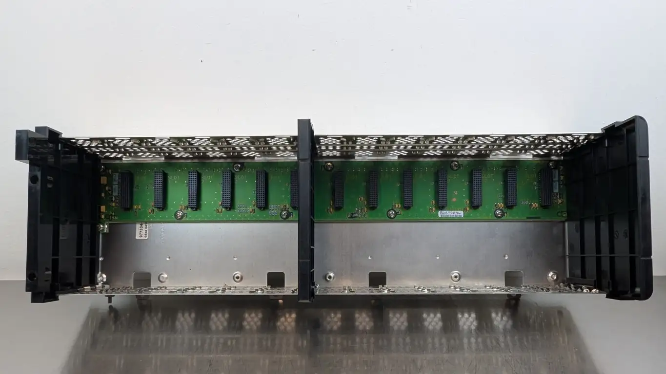 Allen-Bradley 1756-A13 Chassis ControlLogix Ser B Rev A01 13 Slot