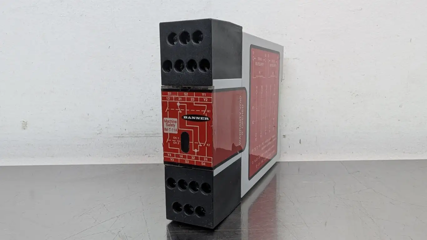Banner IM-T-11A Safety Relay 20ms Max 24VDC 100mA