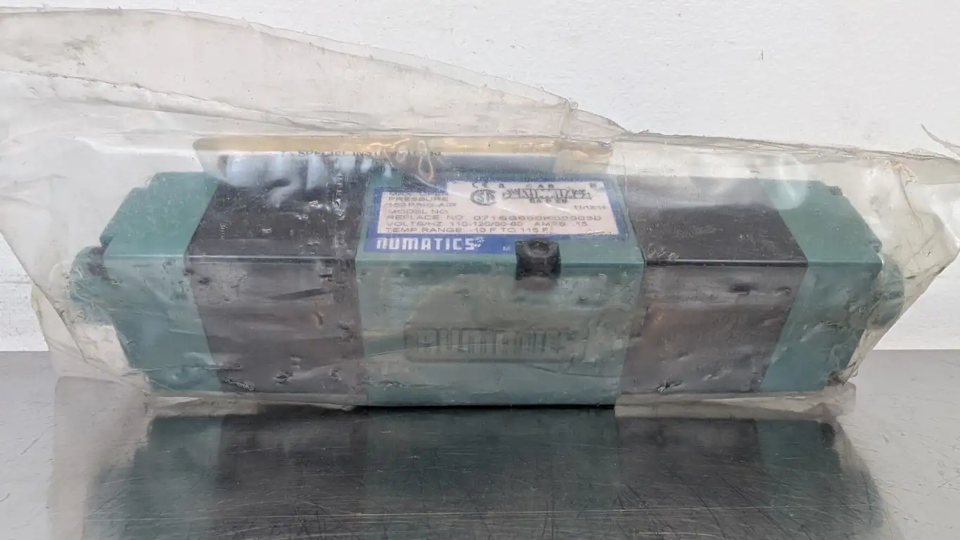 Numatics 071SS600K000030 Pneumatic Solenoid Valve 150PSIG 110/120VAC 0.15A