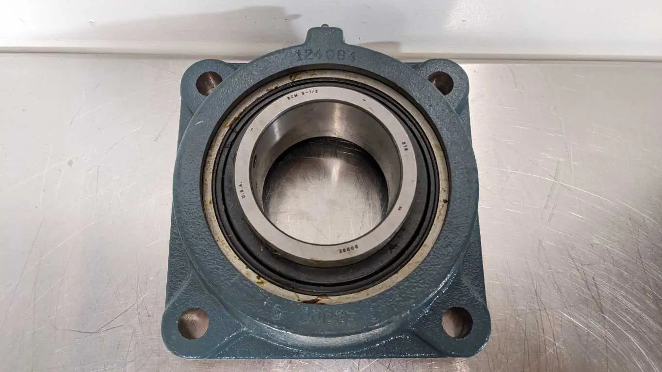 Dodge F4B-SCM-308 4 Bolt Flange Bearing 126199 3-1/2″