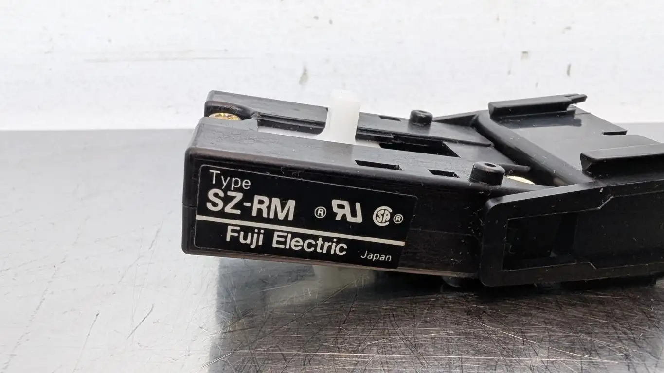 Fuji SZ-RM Mechanical Interlock for Contactors - Image 5
