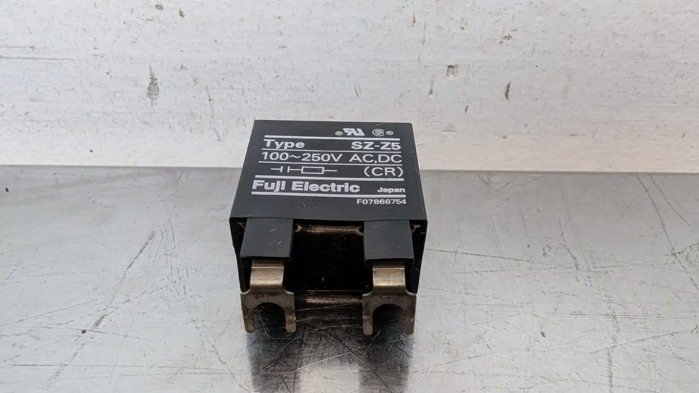 Fuji SZ-Z5 Surge Suppressor 100-250V AC/DC