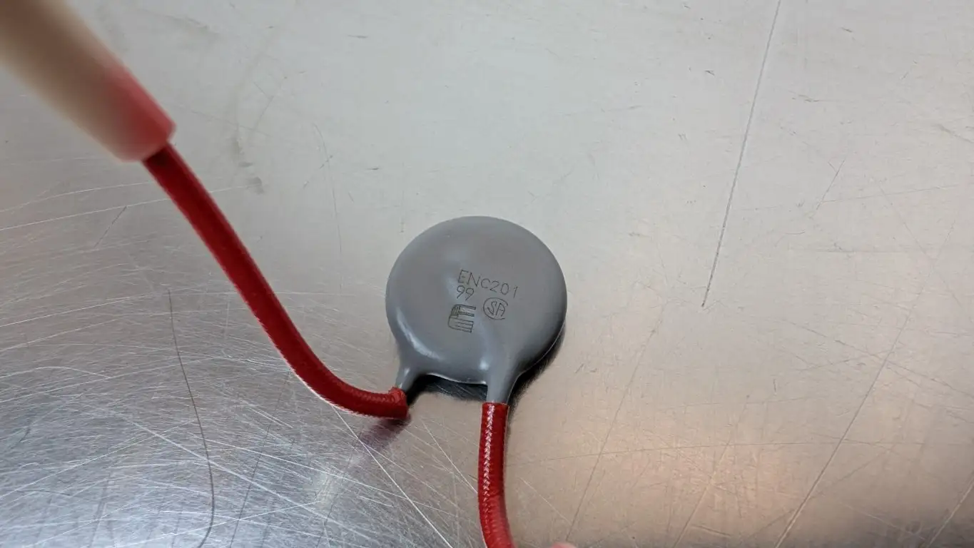 6 Pack Fuji ENC201 Ceramic Surge Absorber - Image 4