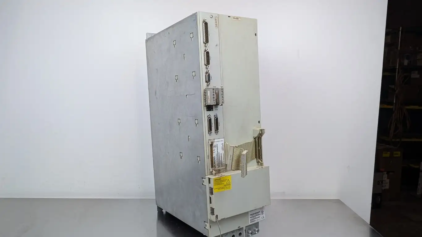 Siemens 6SN1123-1AA00-0EA1 Power Module 6SN1118-0DJ23-0AA1 1-axis Ver B CLEAN