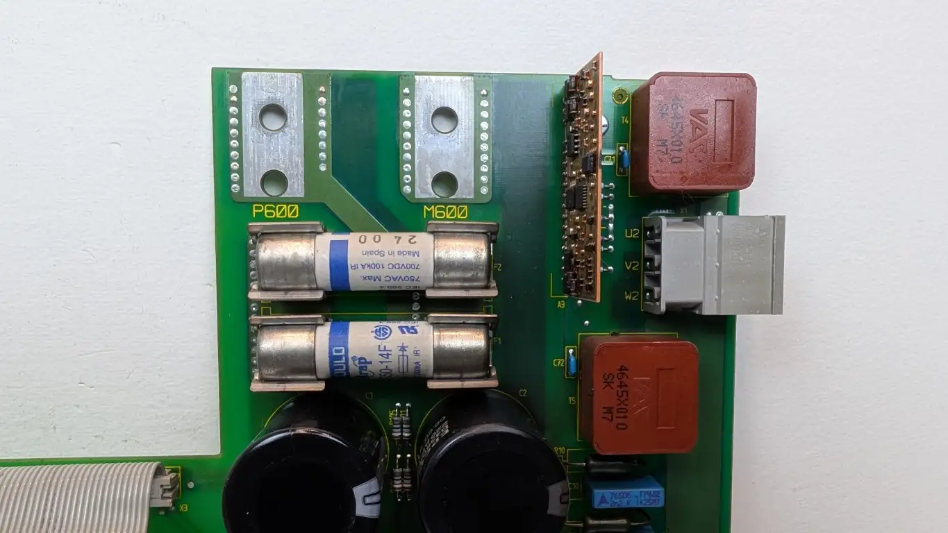 Siemens 462018.7925.11 Power Circuit Board Vickers - Image 2