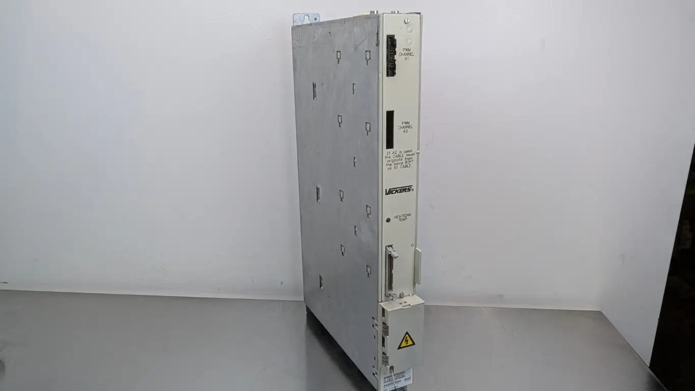 Siemens 6SN1123-1AA00-0CA1 Power Module LT-Modul INT 50A Vickers A Version