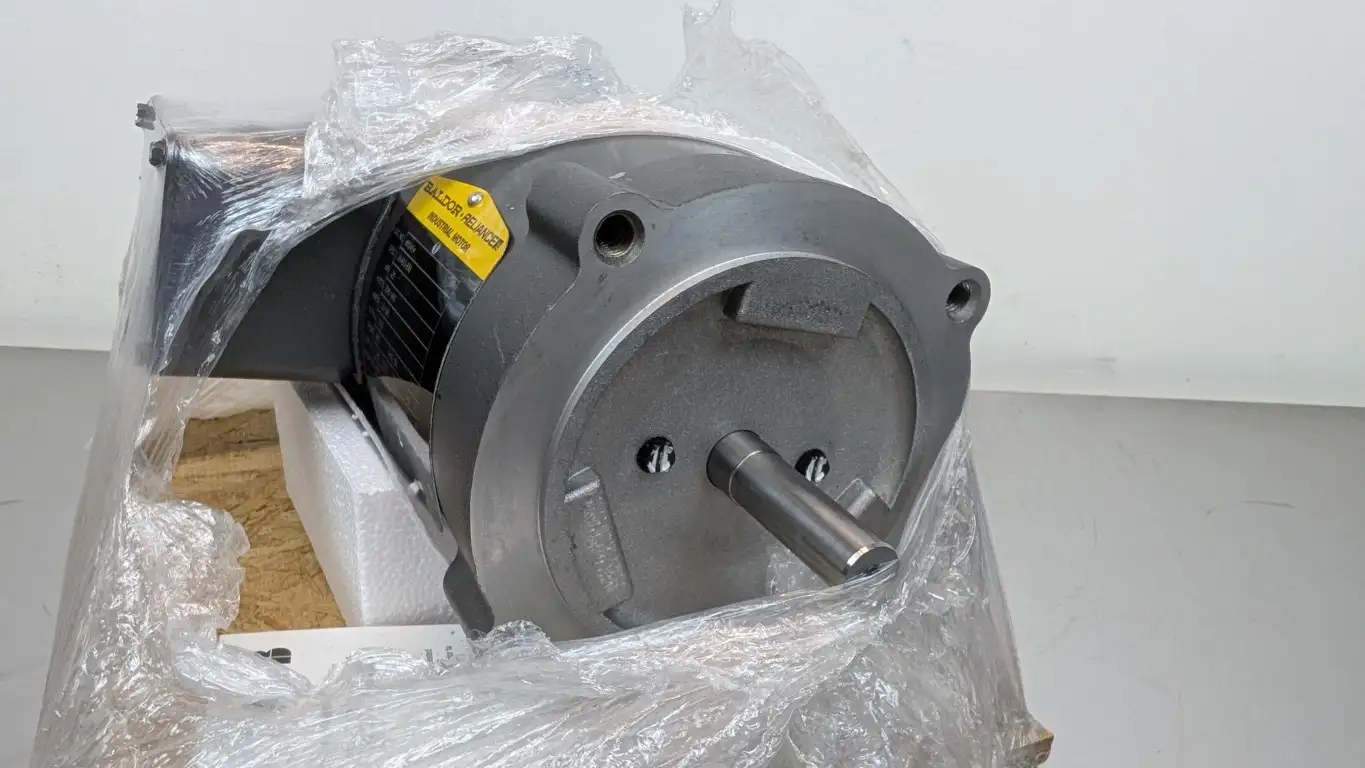 Baldor KM3454 Industrial Motor .25HP 1725 RPM 230/460VAC 1.3/.65A 56C 1/4HP - Image 2