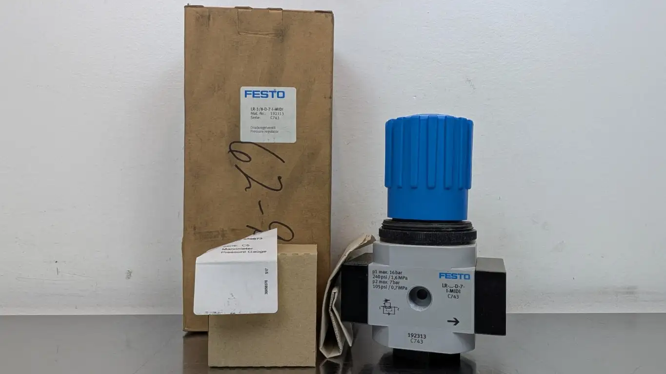 Festo LR-3/8-D-7-I-MIDI Pressure Regulator 192313 & MA-50-10-1/4 3/8″ 7-100 PSI