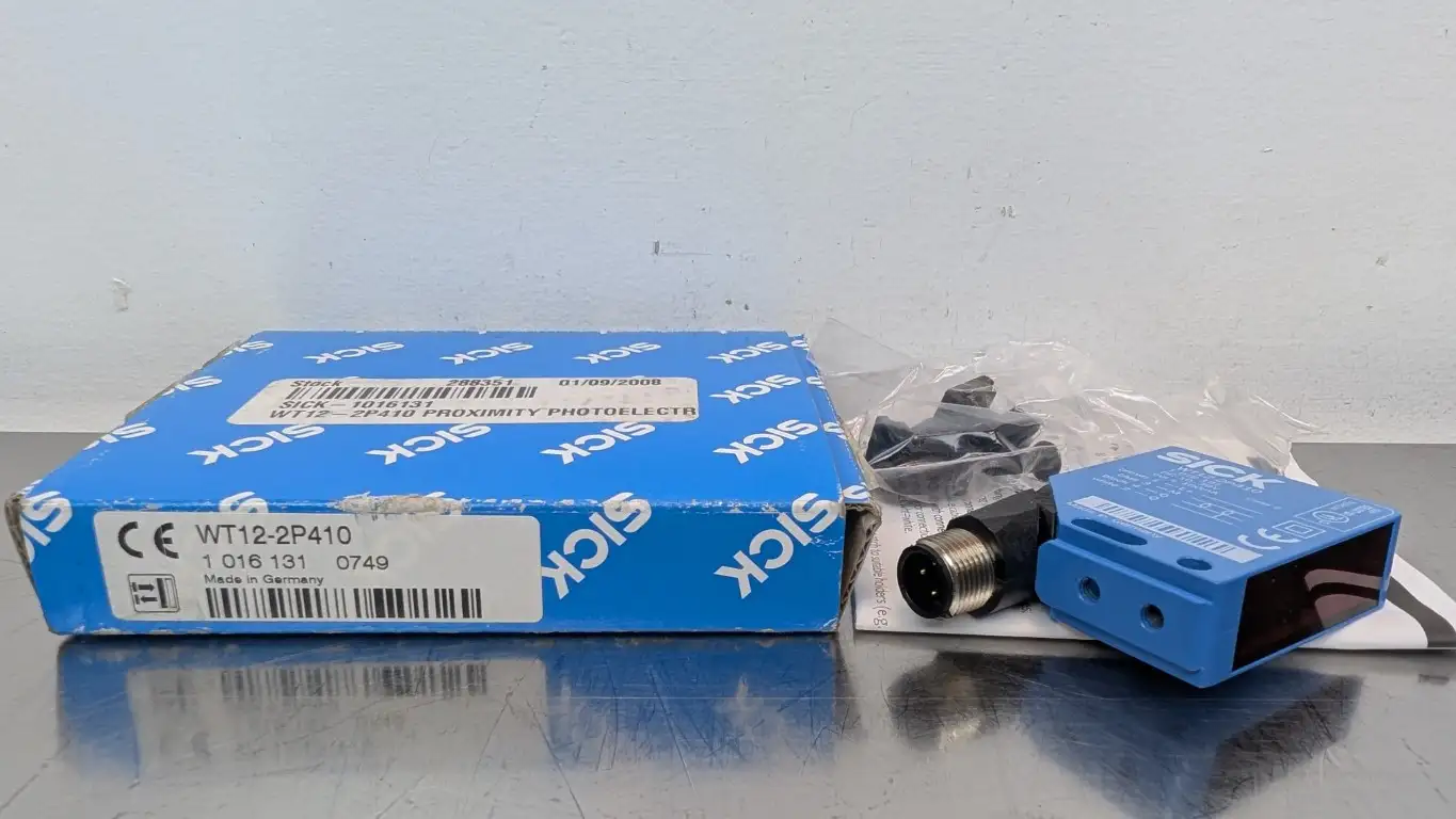 Sick WT12-2P410 Photoelectric Sensor 1016131 20mm-250mm 10-30VDC 40mA