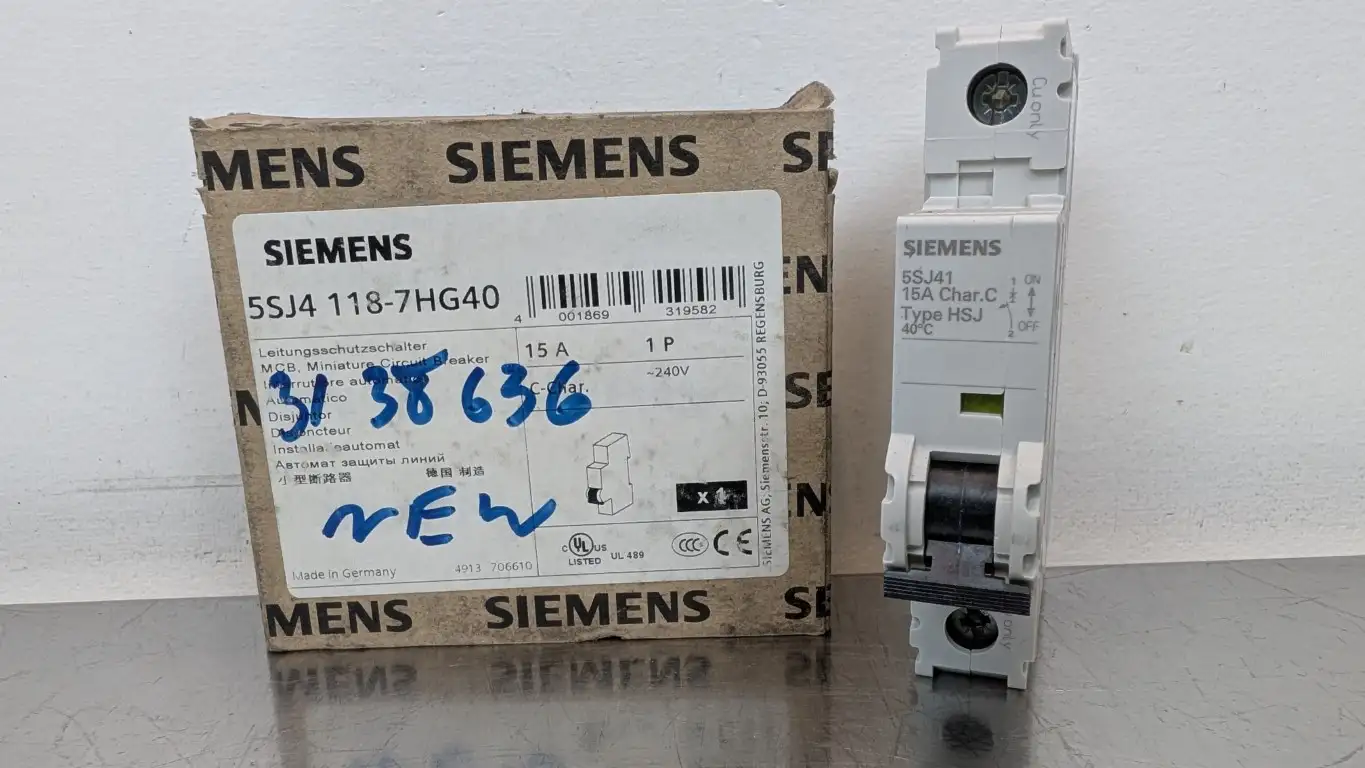 Siemens 5SJ4118-7HG40 Miniature Circuit Breaker 5SJ4 118-7HG40 240VAC 15A