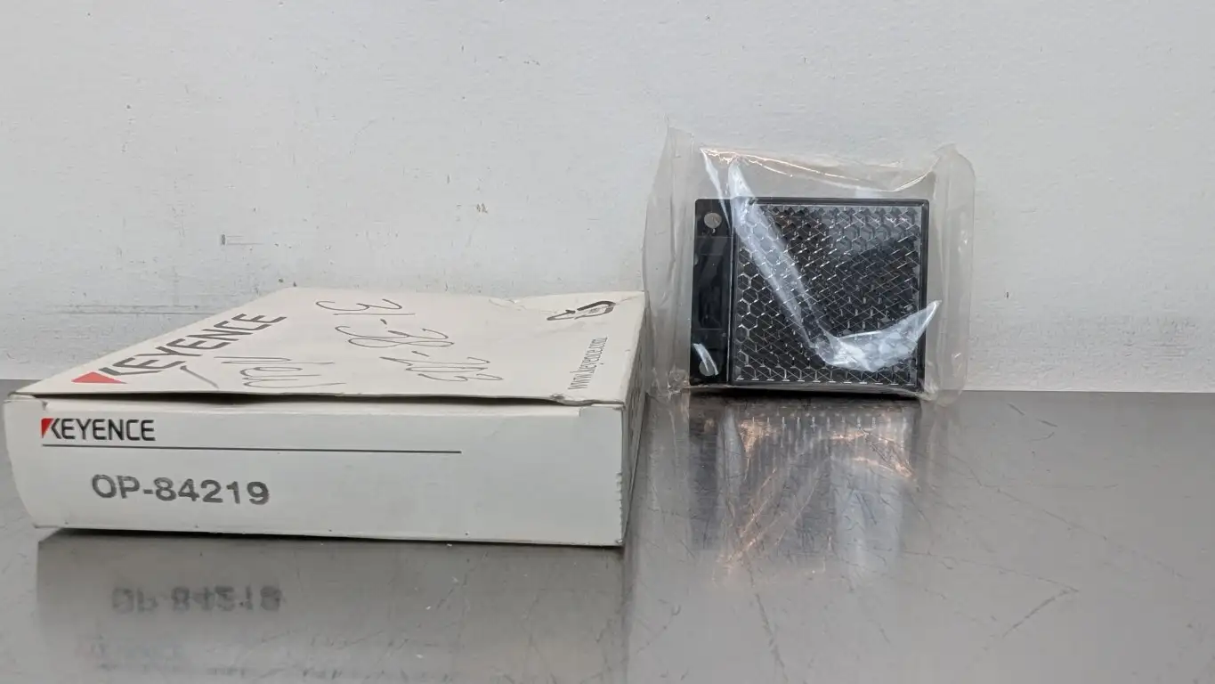 Keyence OP-84219 Reflective Panel 2″x2″