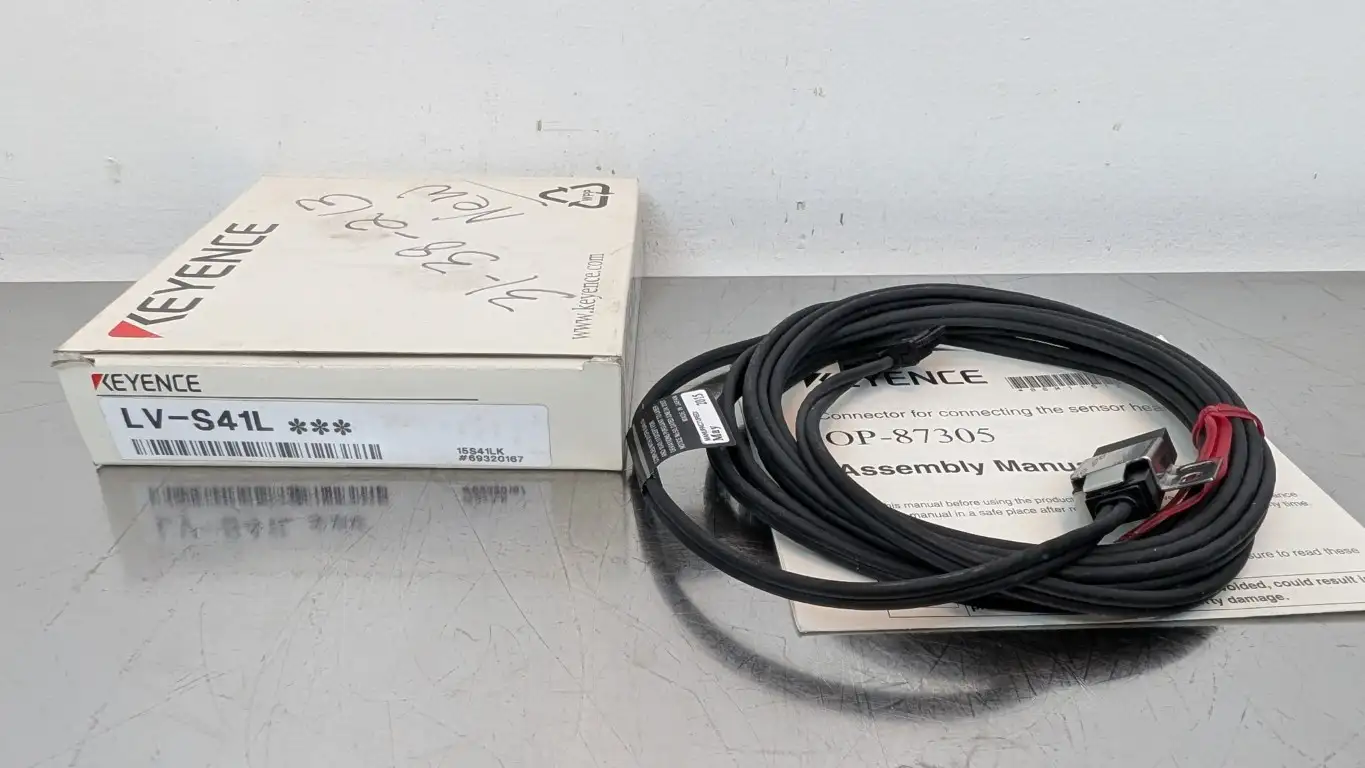 Keyence LV-S41L Reflective Sensor 120-480mm Max