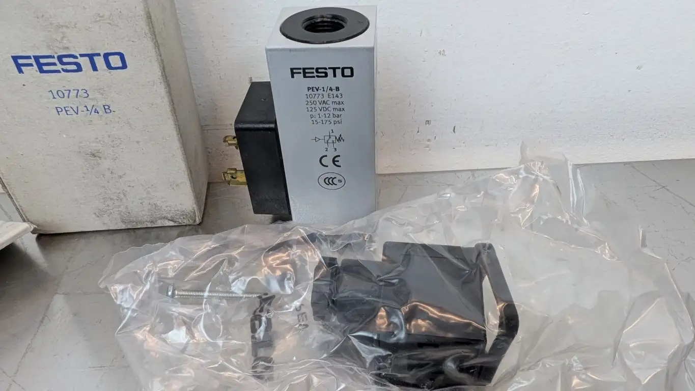 Festo PEV-1/4-B Pressure Switch 10773 15-175 PSI 250VAC/125VDC - Image 2