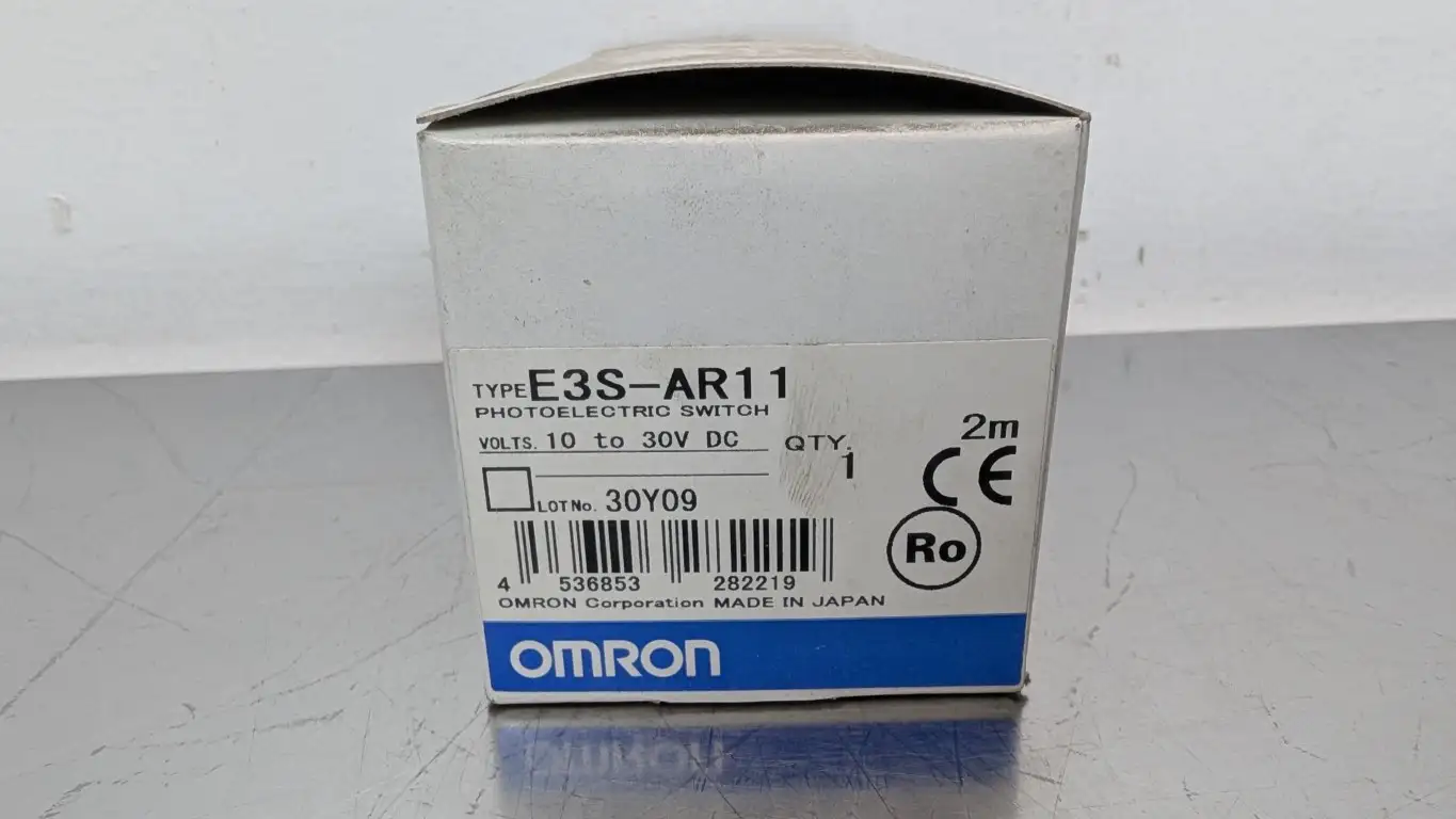Omron E3S-AR11 Photoelectric Switch 2m 10-30VDC - Image 4