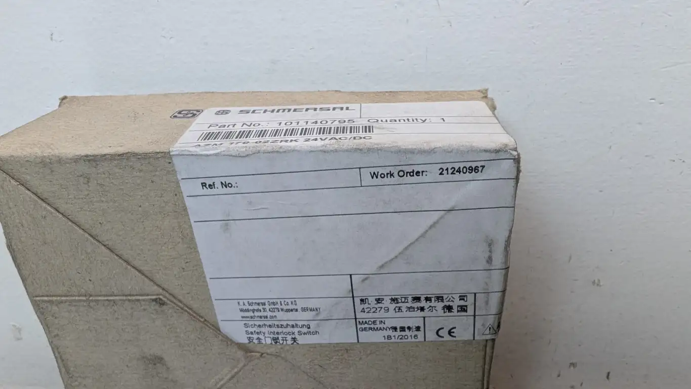 Schmersal AZM 170-02ZRK Safety Switch 101140795 24V AC/DC - Image 5