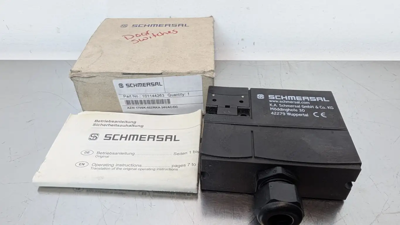 Schmersal AZM 170SK-02ZRKA Safety Switch 101144263 24V AC/DC