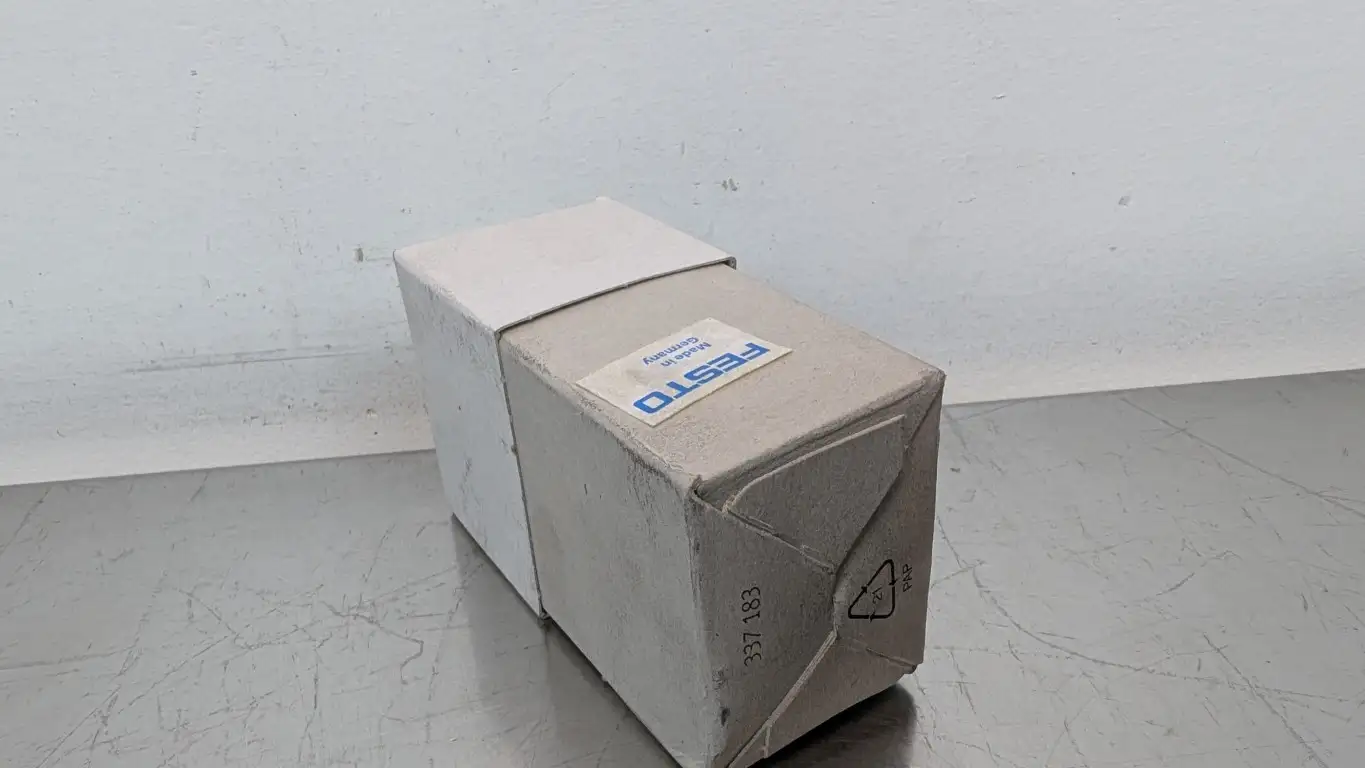 Festo VLL-5-PK-3 Binary Reduction Valve 4606 Ser D302 - Image 2