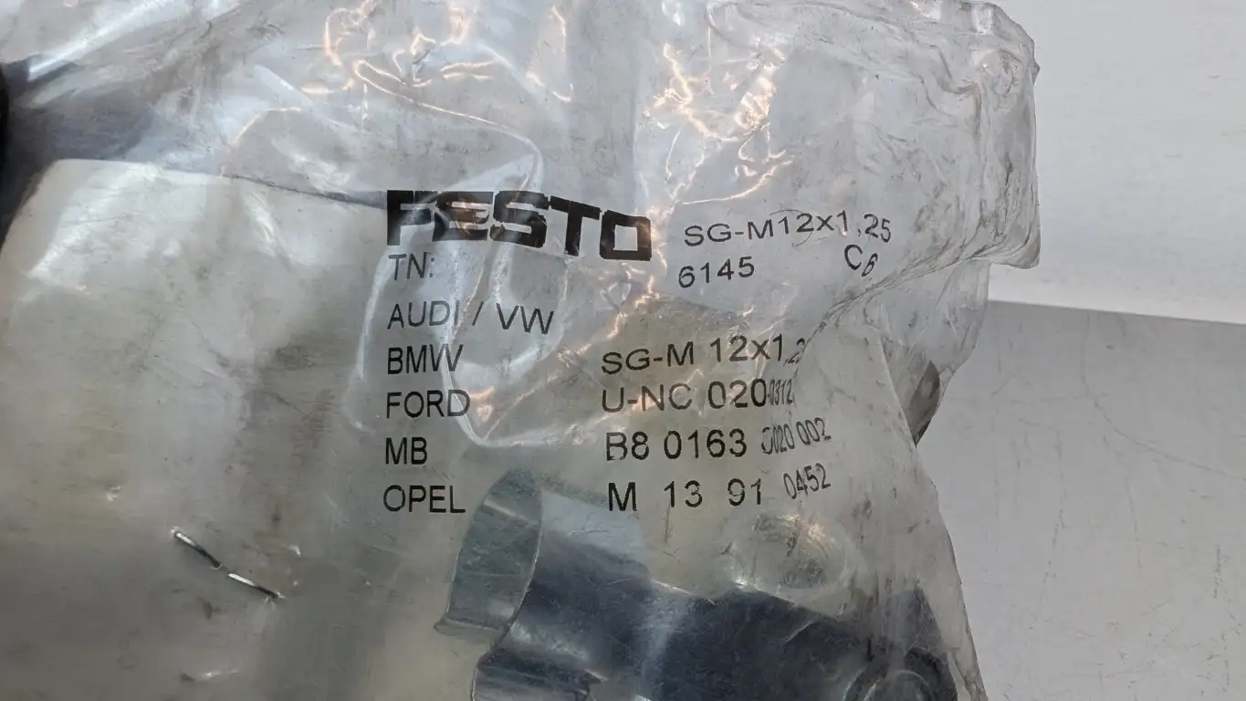 Festo SG-M12X1,25 Rod Clevis 6145 - Image 4