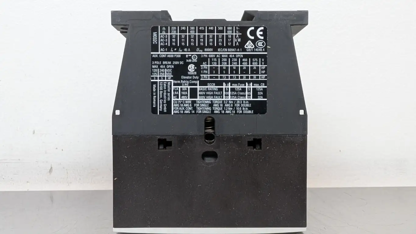 Eaton DILM32-10 Contactor XTCE032C10B 220/240VAC Coil Moeller 400V - Image 3