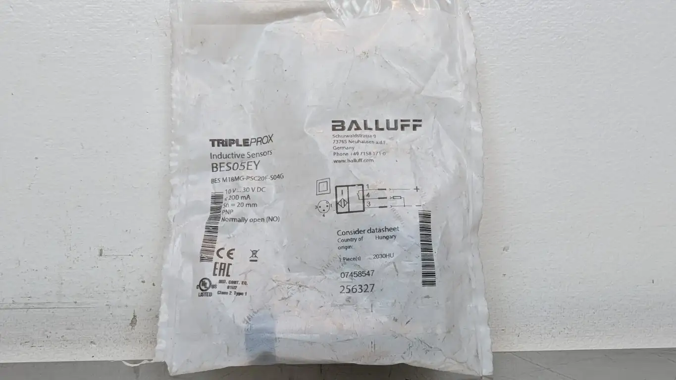 Balluff BES05EY Inductive Proximity Sensor BES M18MG-PSC20F-S04G 10-30VDC 200mA 20mm
