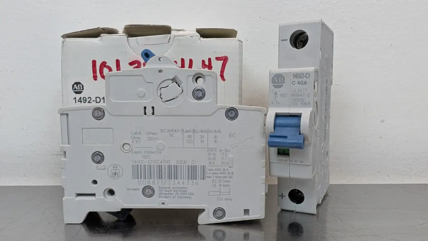 Allen-Bradley 1492-D1C400
